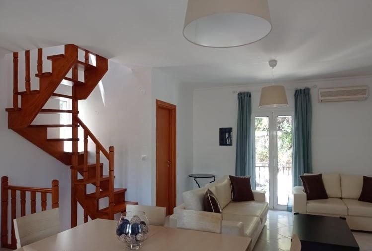 Hermes Holiday Home In The Port Of Sivota Buitenkant foto