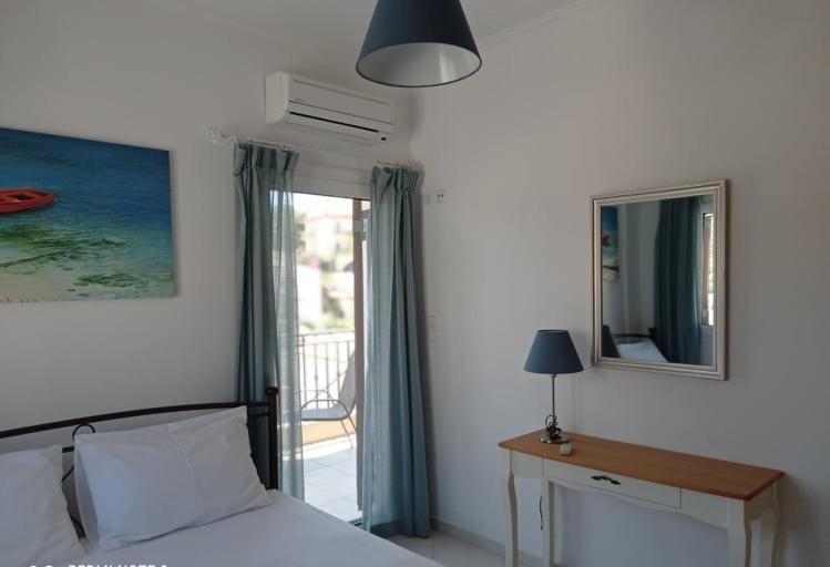 Hermes Holiday Home In The Port Of Sivota Buitenkant foto
